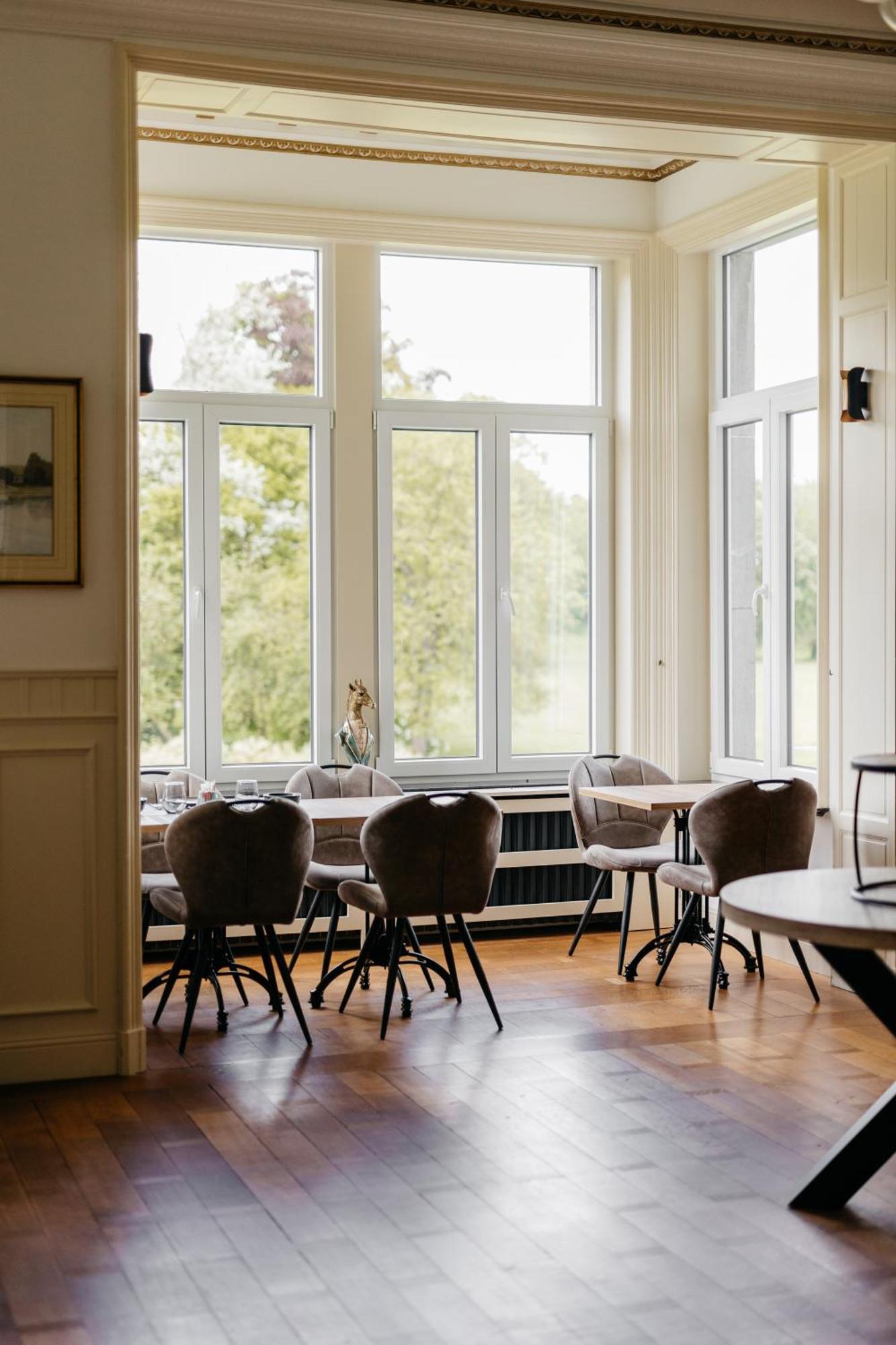 Suite Luxueuse Au Chateau De Saint Vitu 104 Tinlot Exterior photo